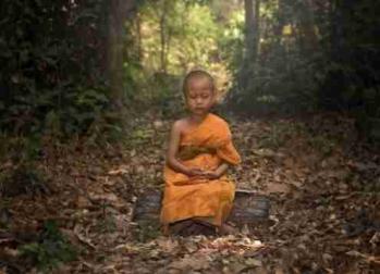 Enfant meditation