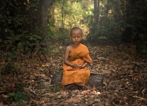 Enfant meditation